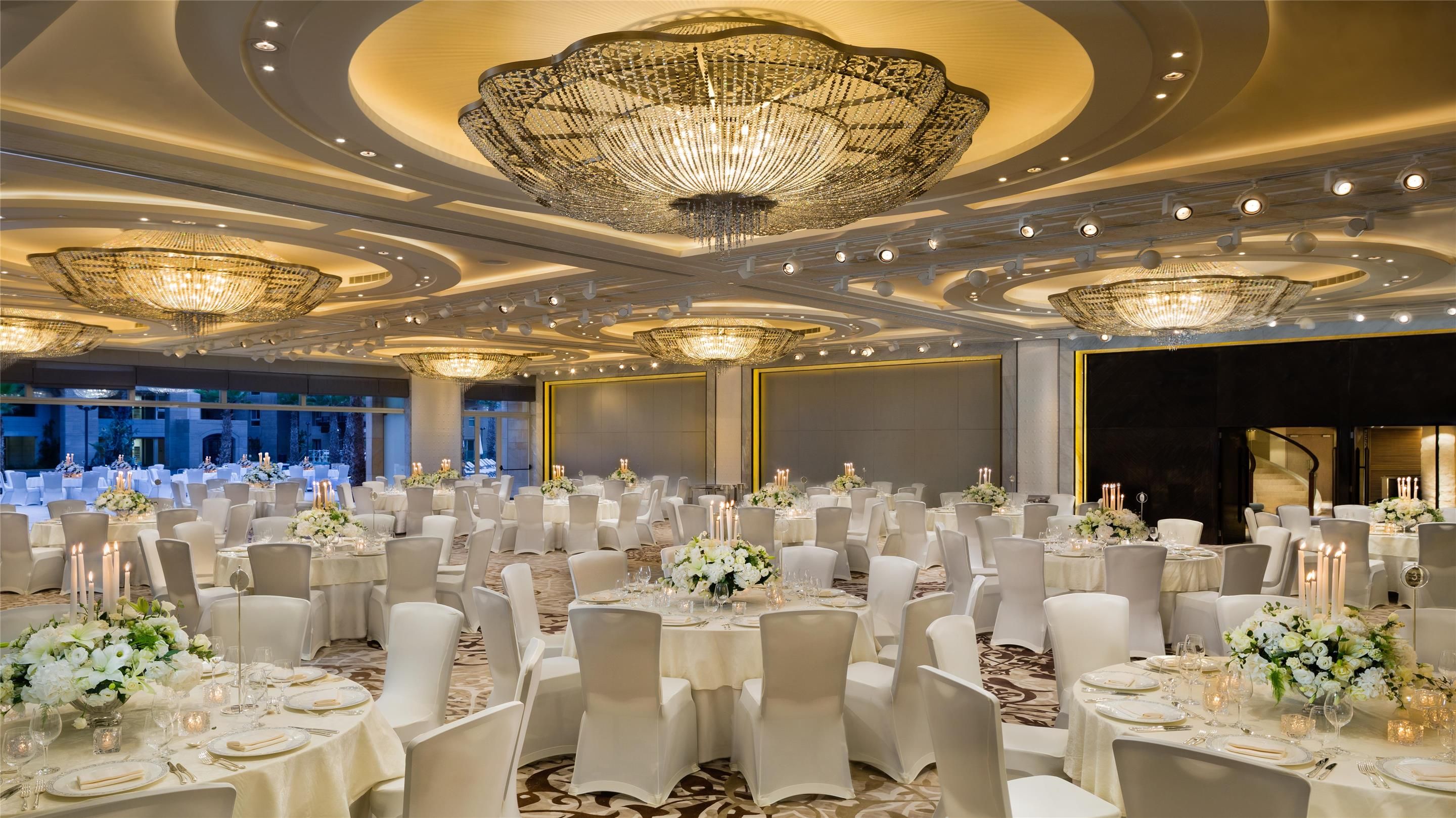 Banquet hall