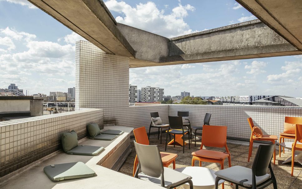 Balcony Photo