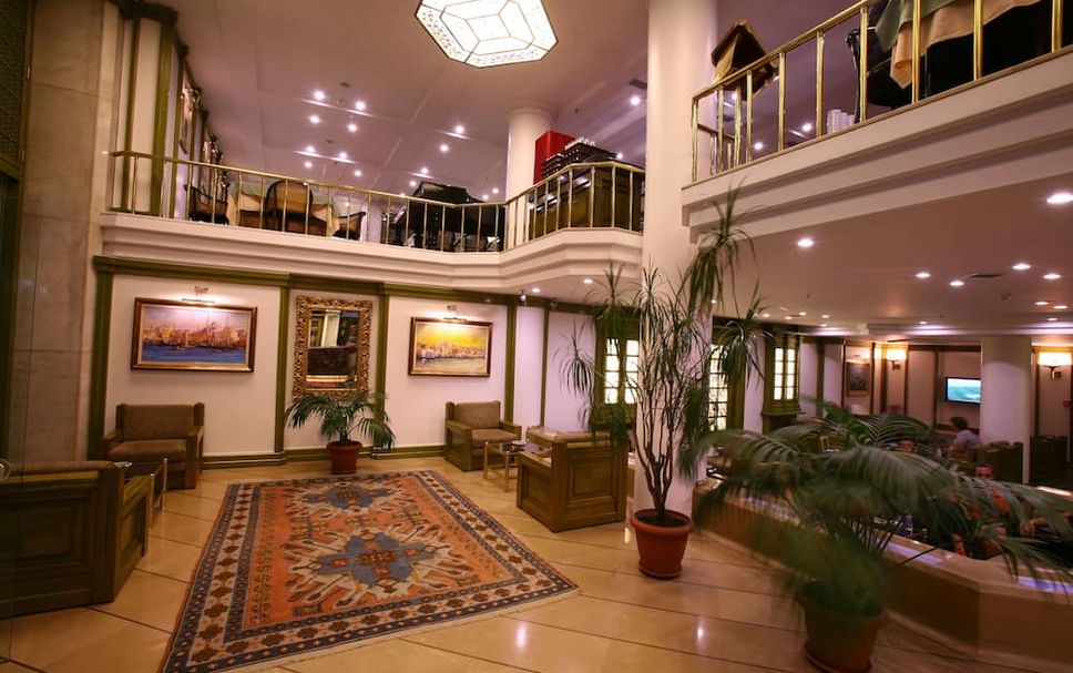 Lobby Photo