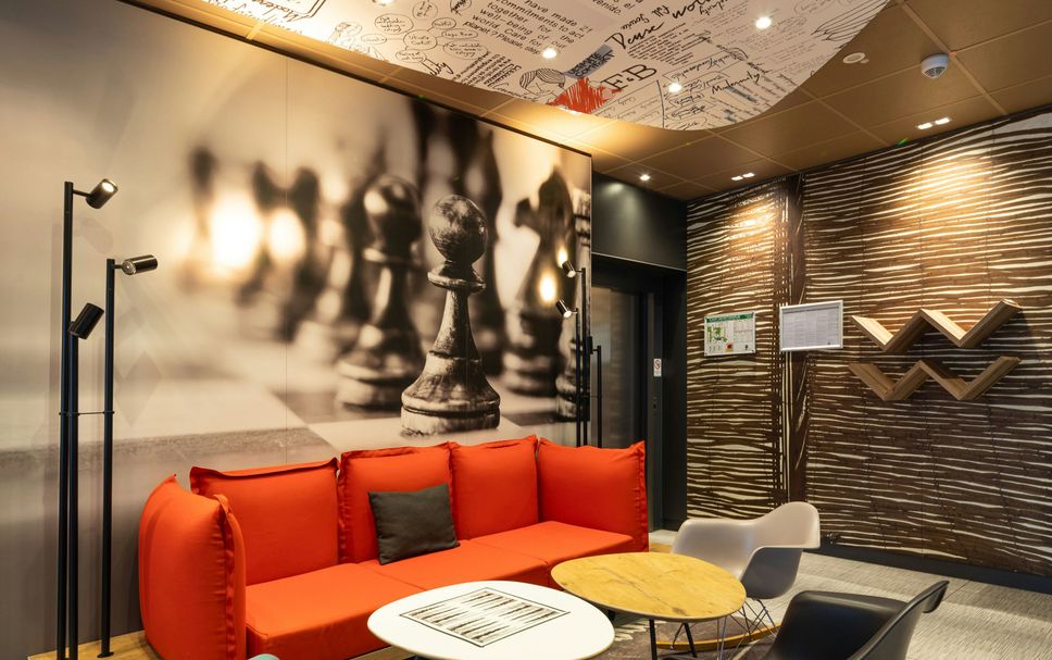 Lounge Photo
