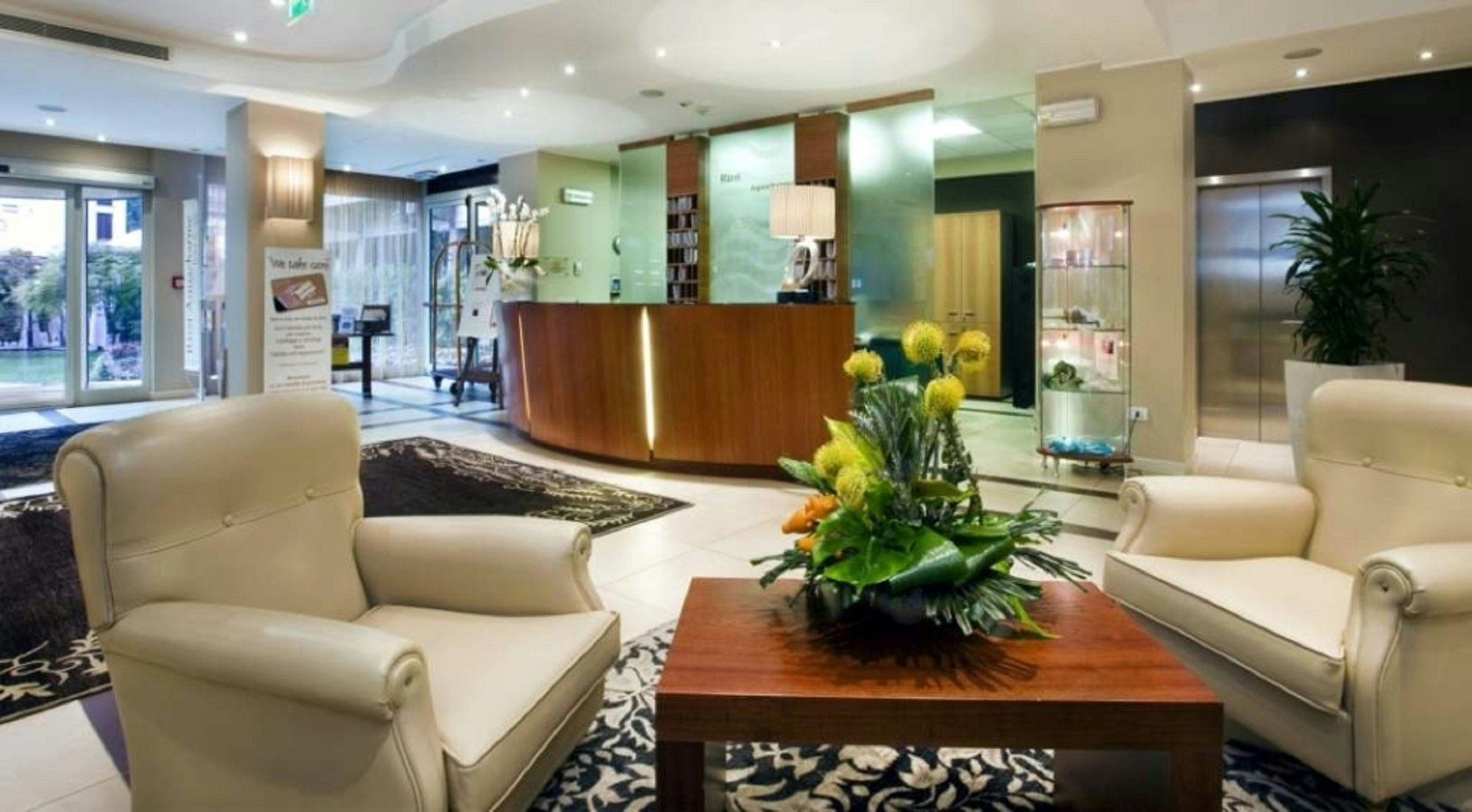 Lobby Photo