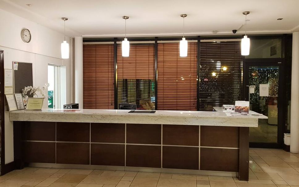 Front desk Photo