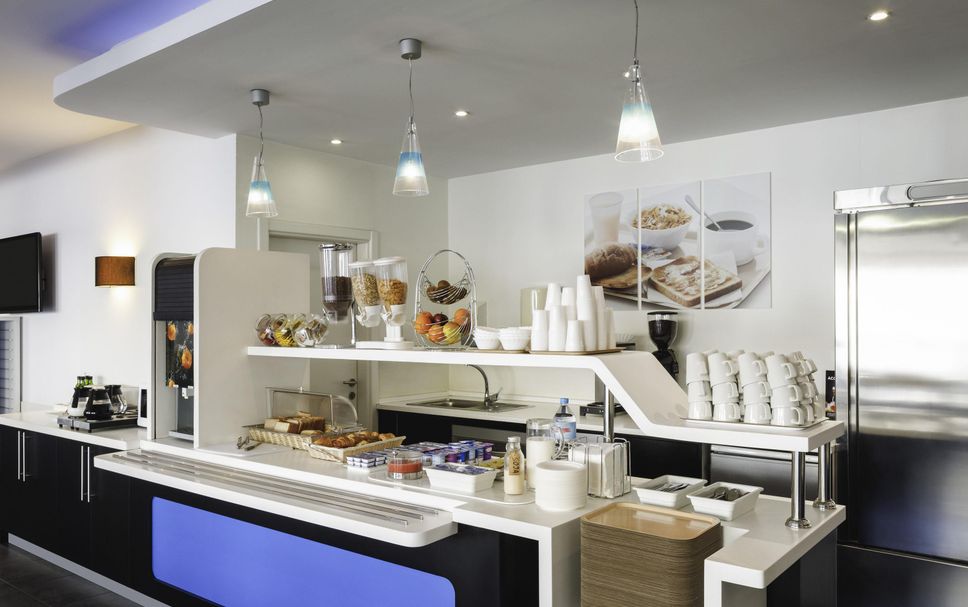 Buffet Photo