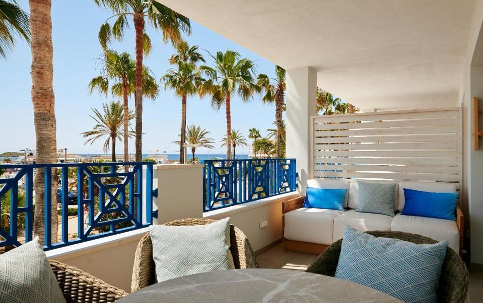 Balcony Photo