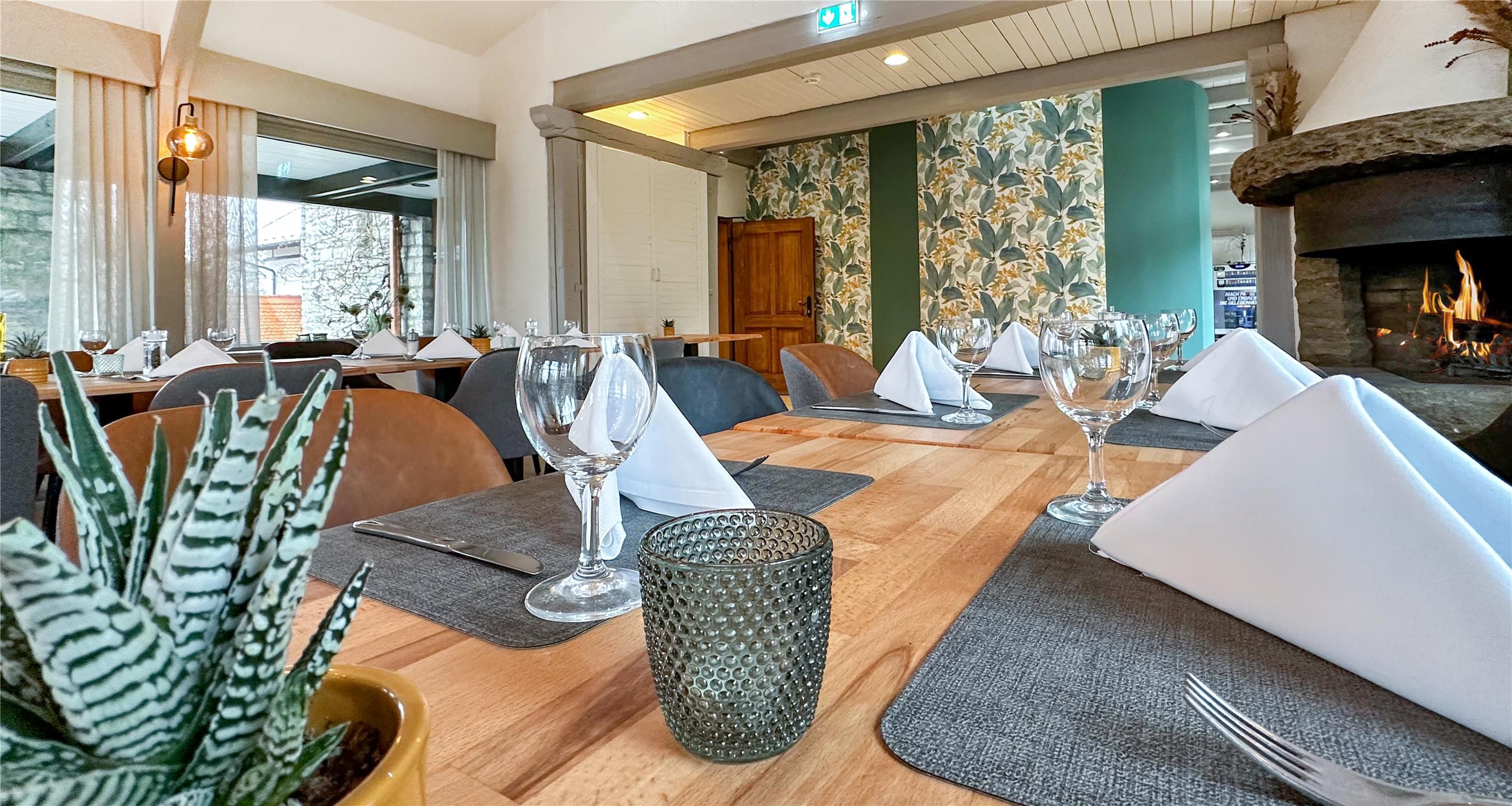 Restaurant Photo