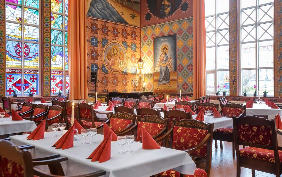 Restaurant Photo