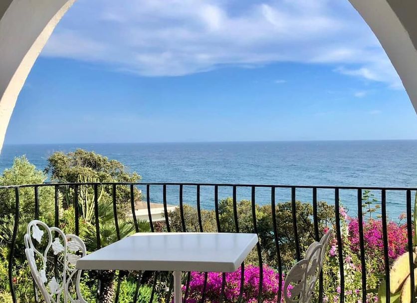 Balcony Photo