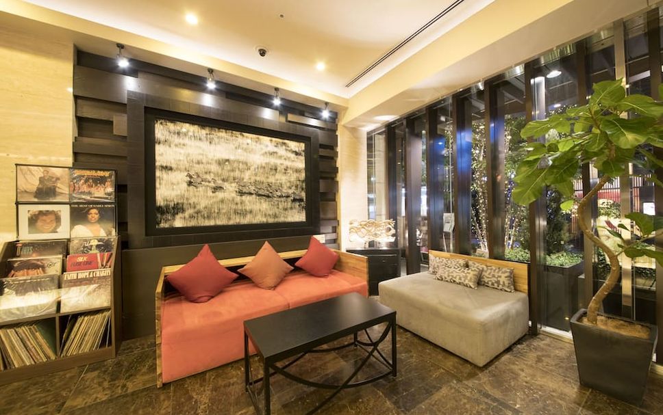 Lounge Photo