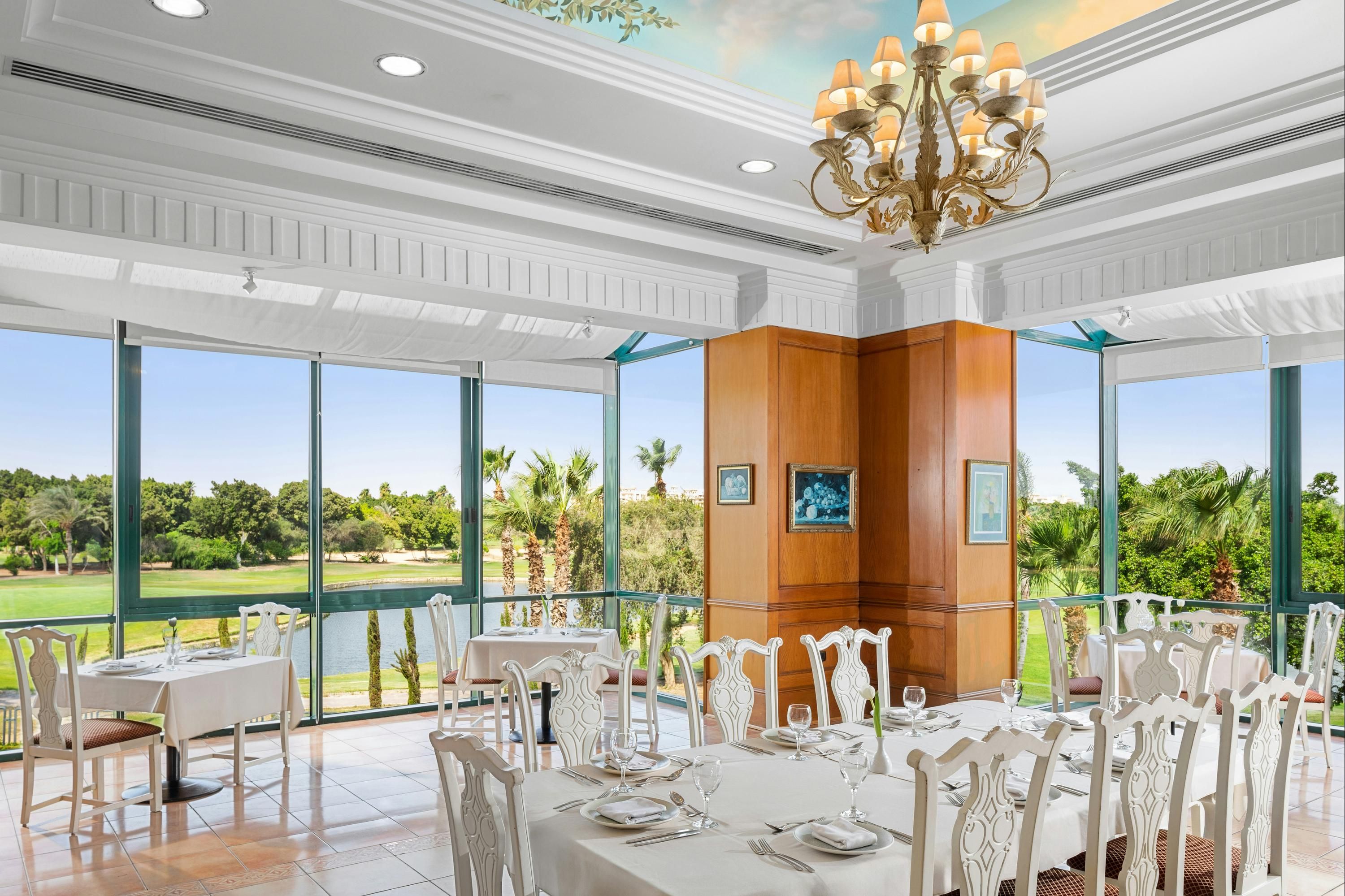 Banquet hall
