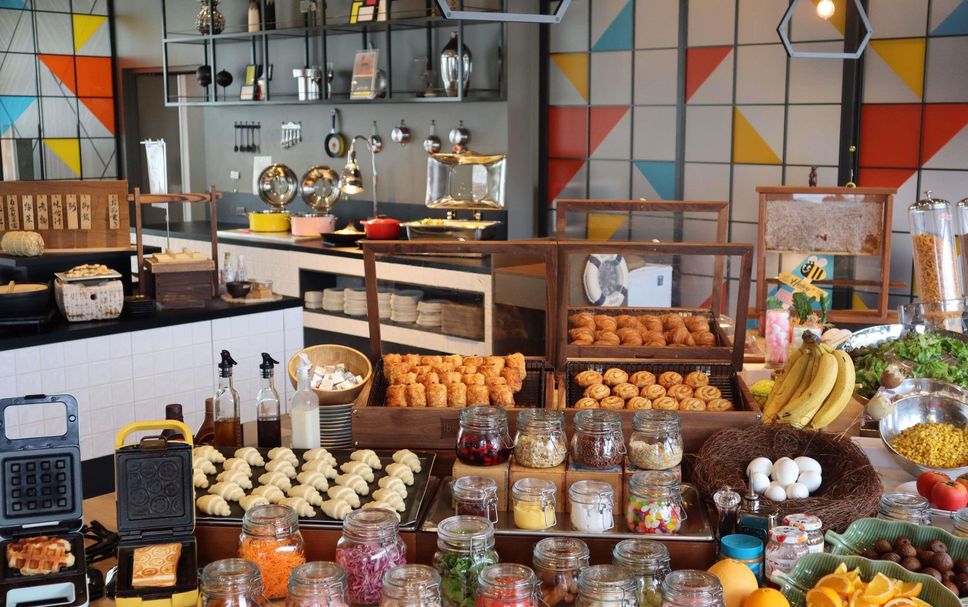 Buffet Photo