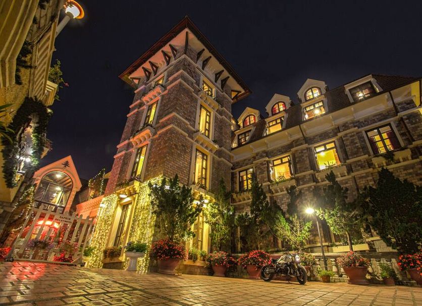 Building Photo