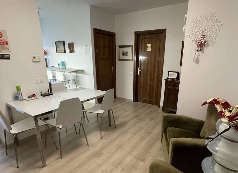 Dining room Photo