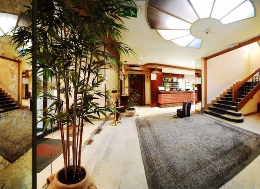 Lobby Photo