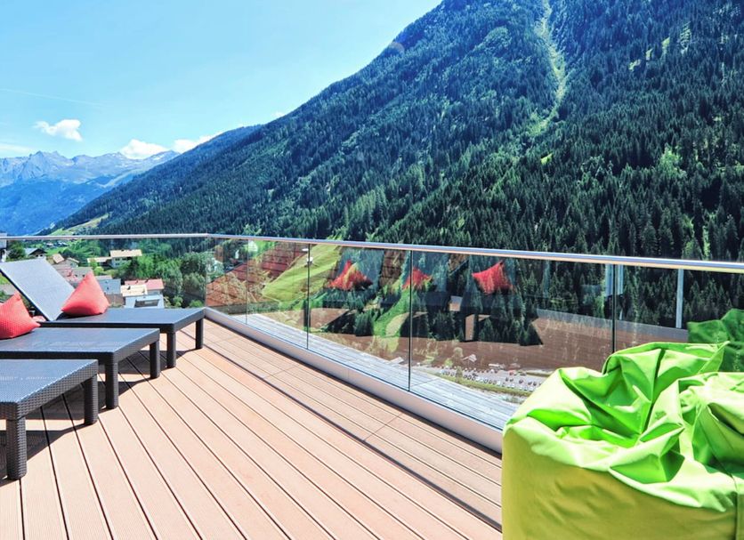 Balcony Photo