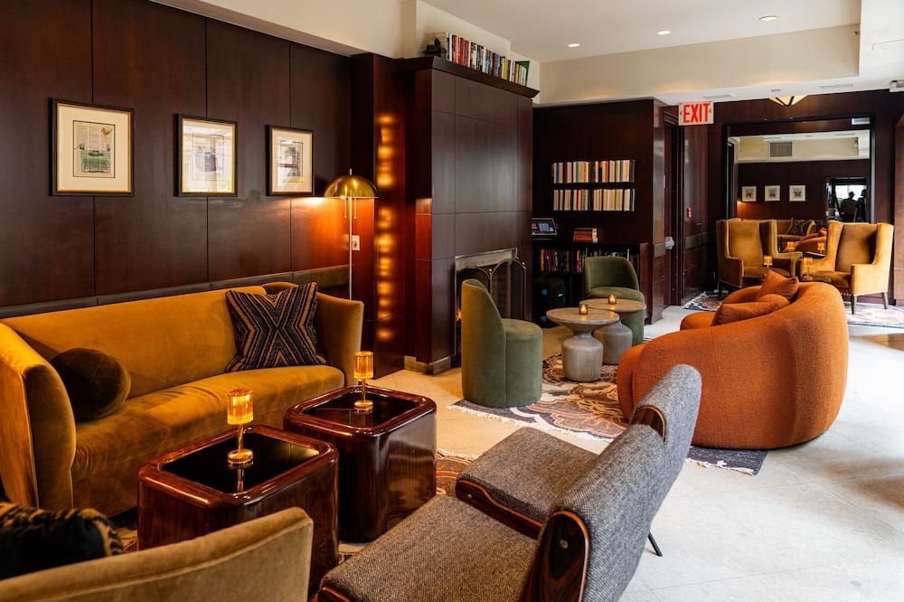 Lounge Photo