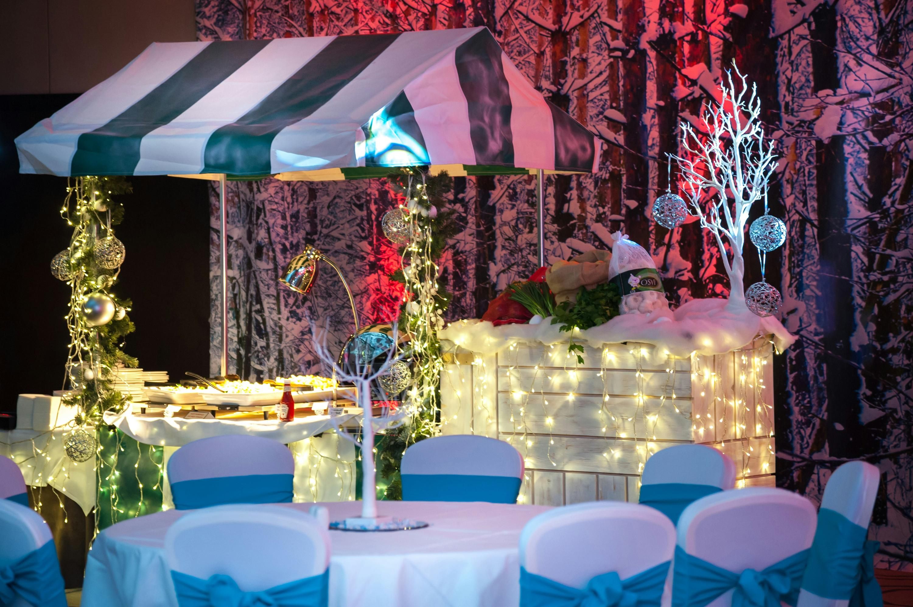 Banquet hall