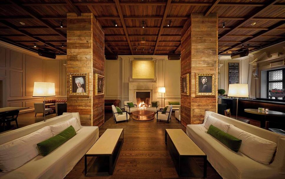 Lounge Photo