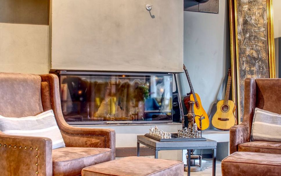 Lounge Photo