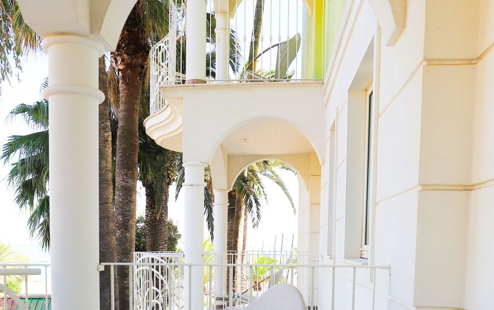 Balcony Photo
