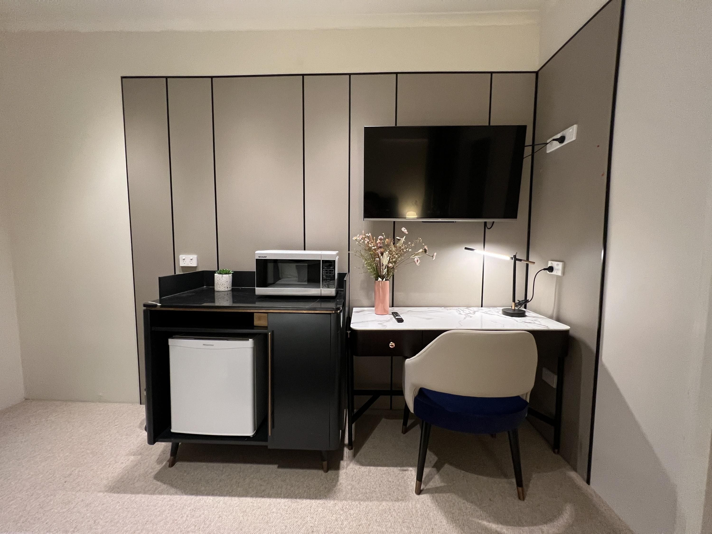 Room amenity