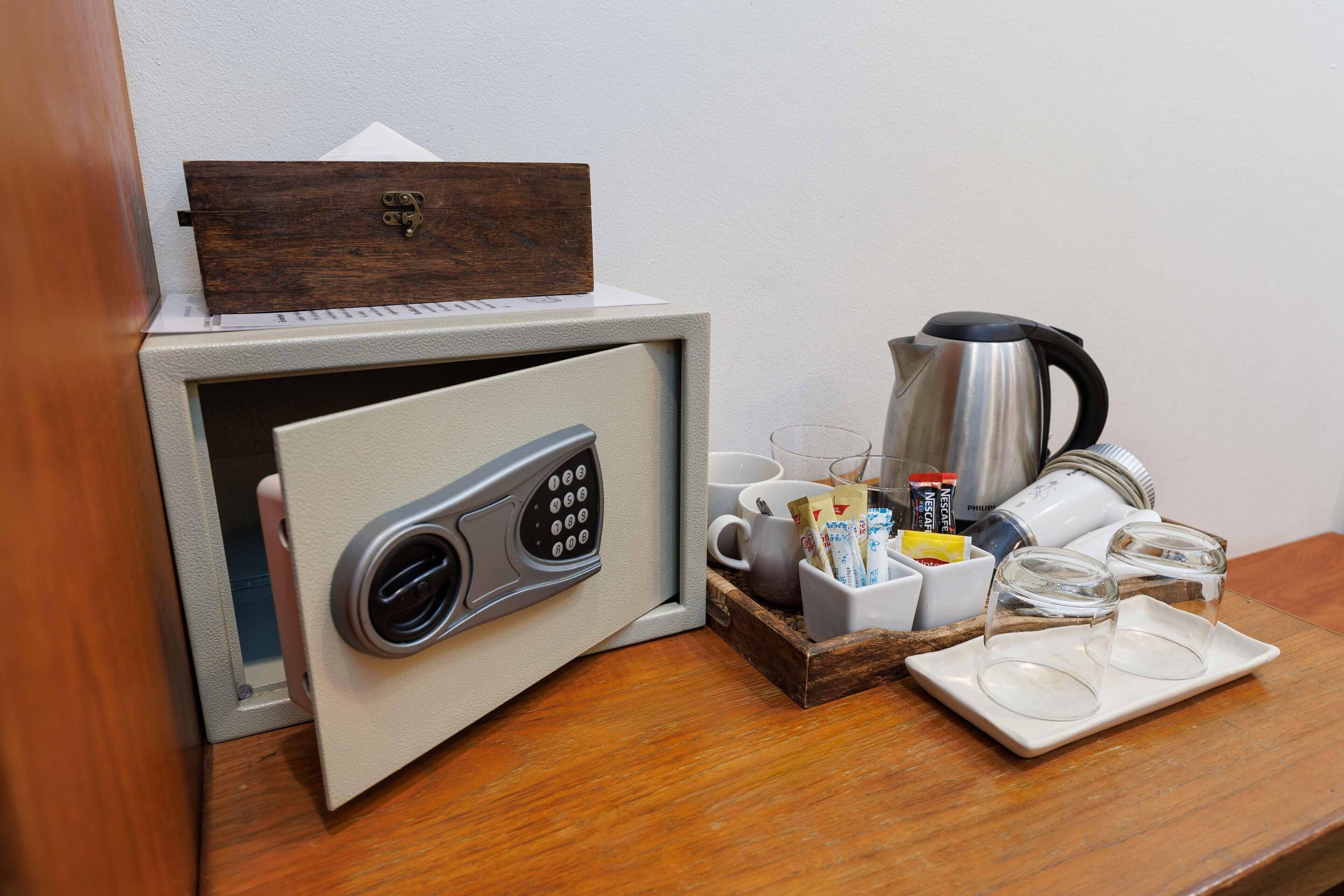 Room amenity