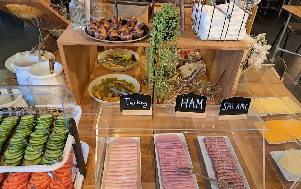 Buffet Photo