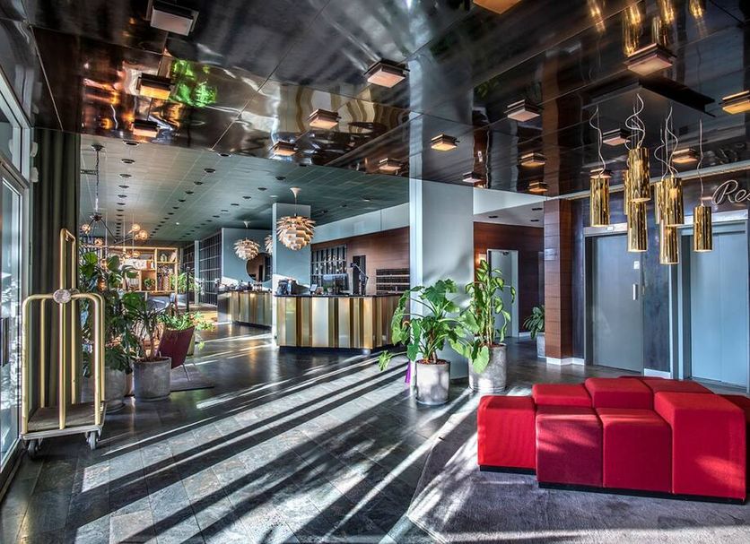 Lobby Photo