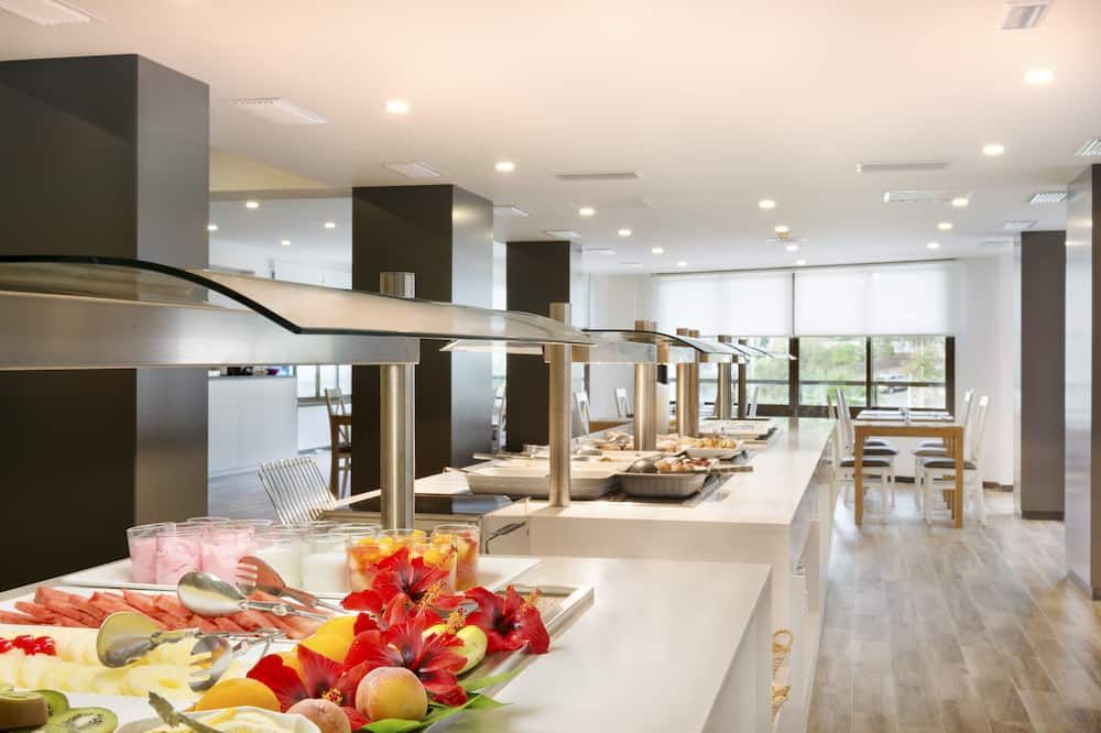 Buffet Photo