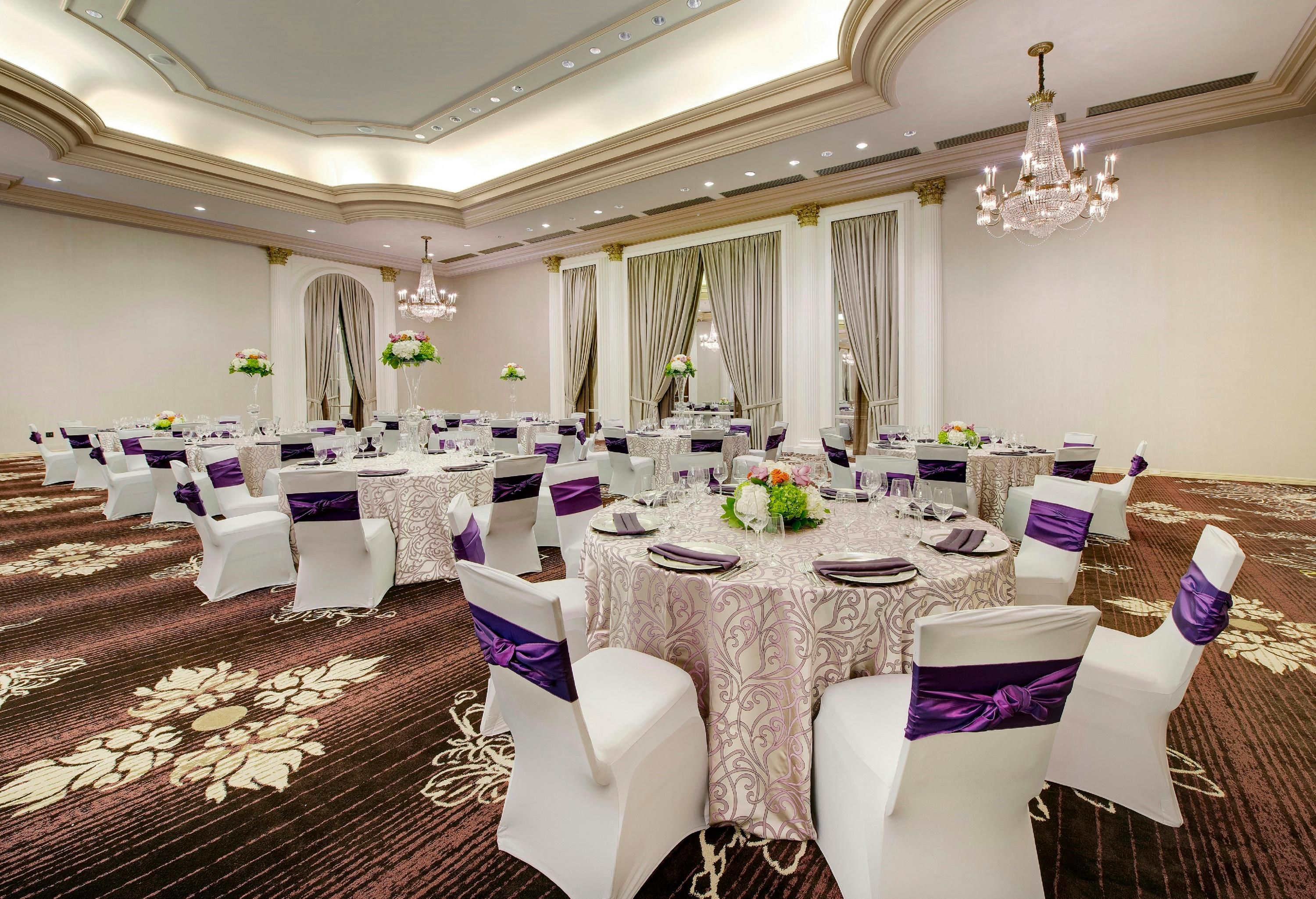 Banquet hall