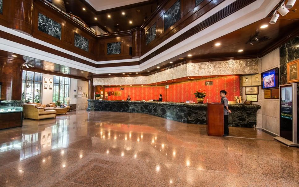 Front desk Photo