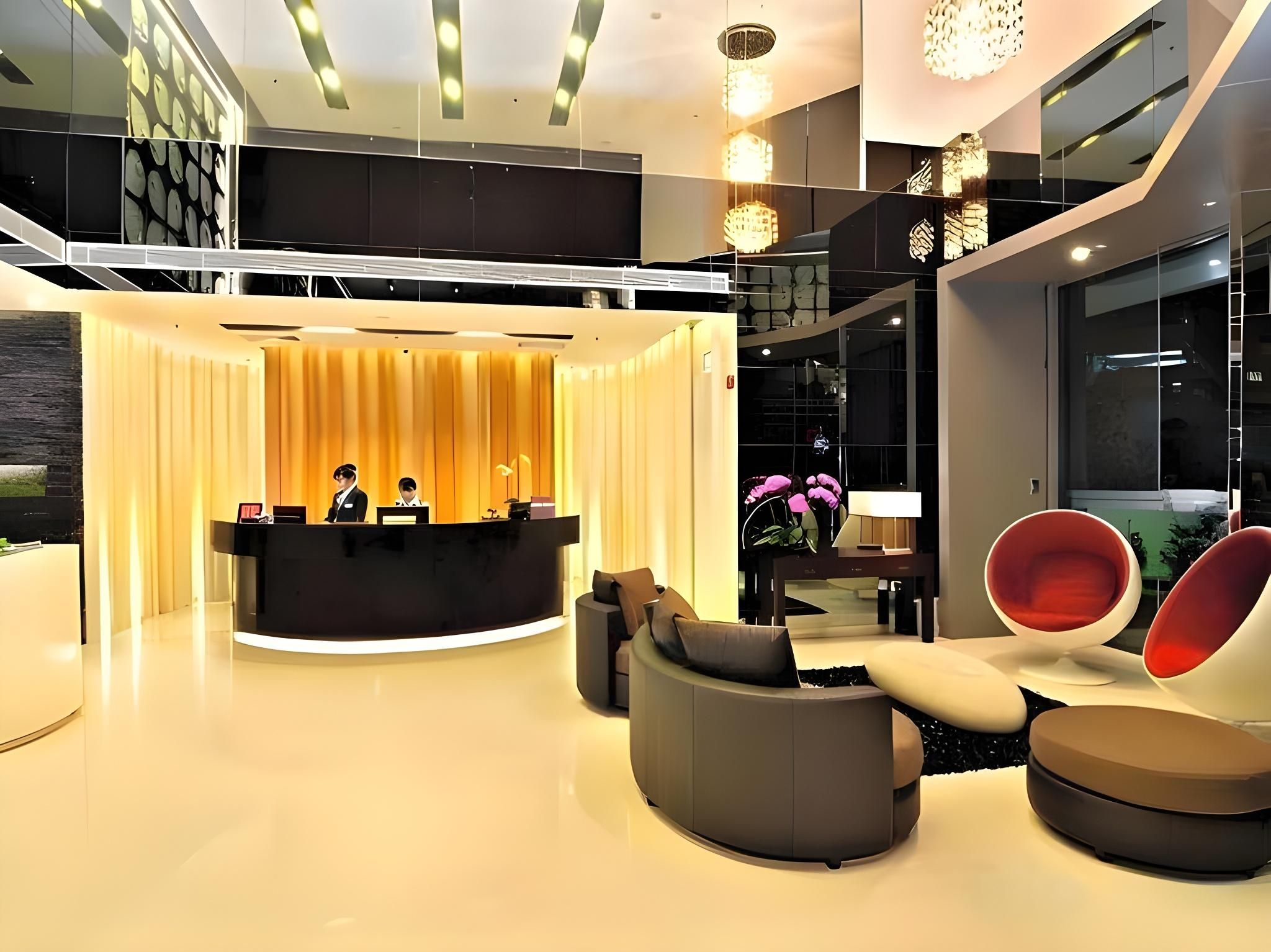 Lounge Photo