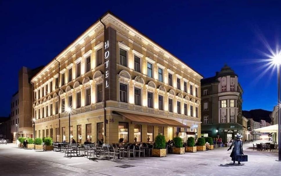 Building Photo