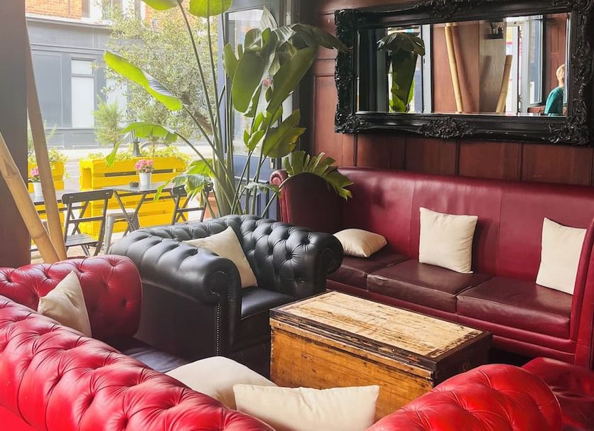 Lounge Photo