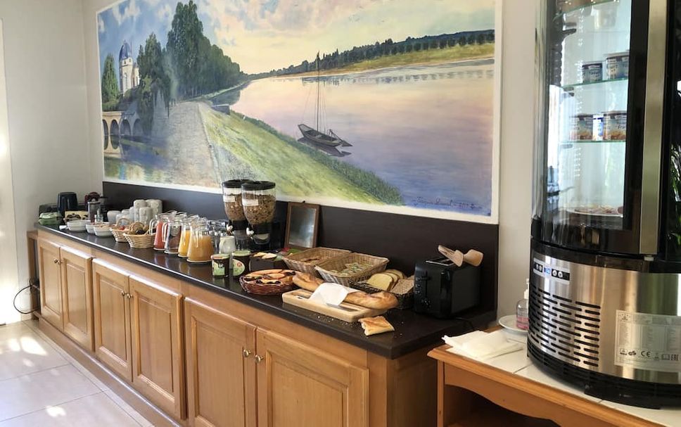 Buffet Photo