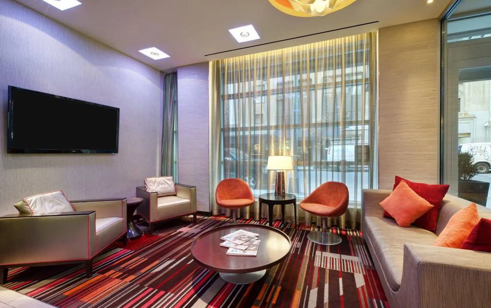 Lounge Photo