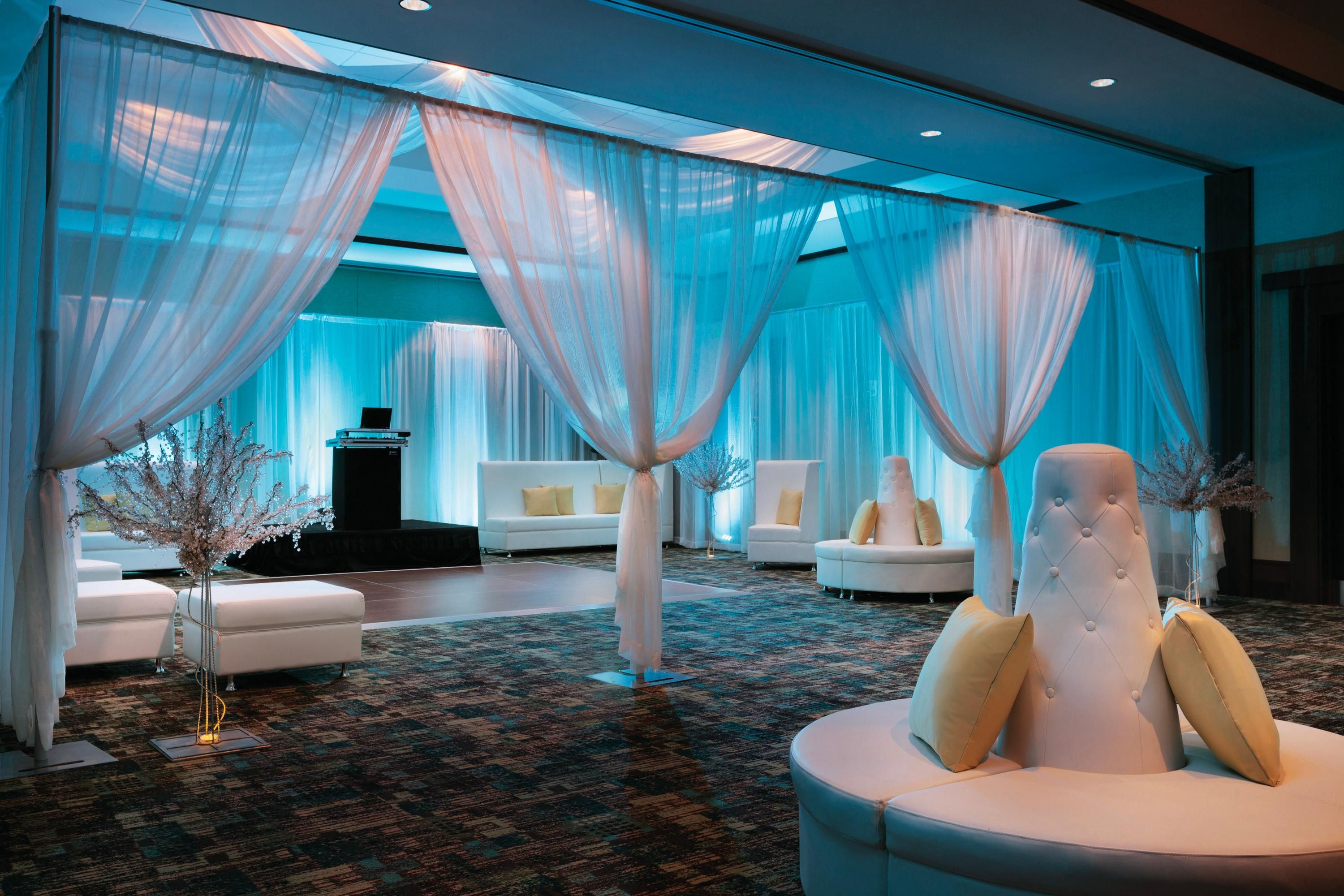 Banquet hall