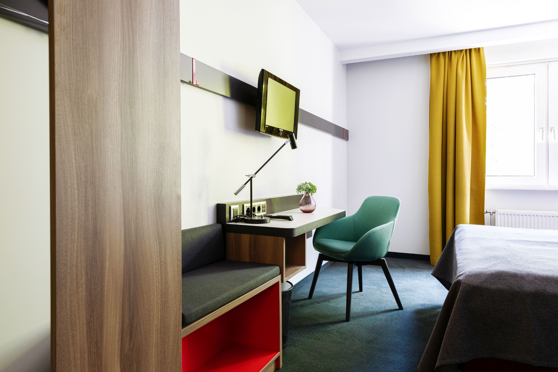 Room amenity