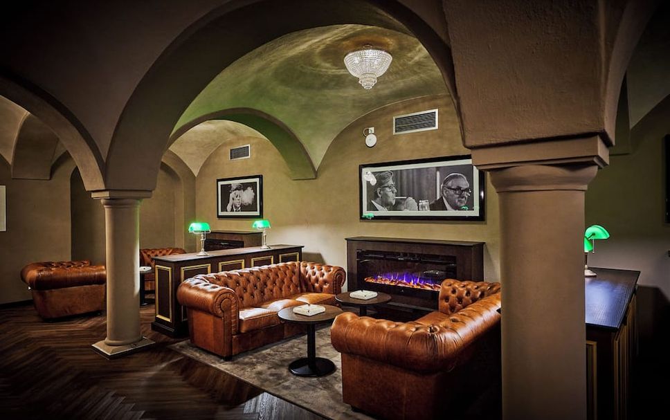 Lounge Photo