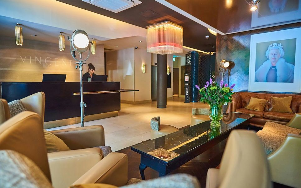 Front desk Photo