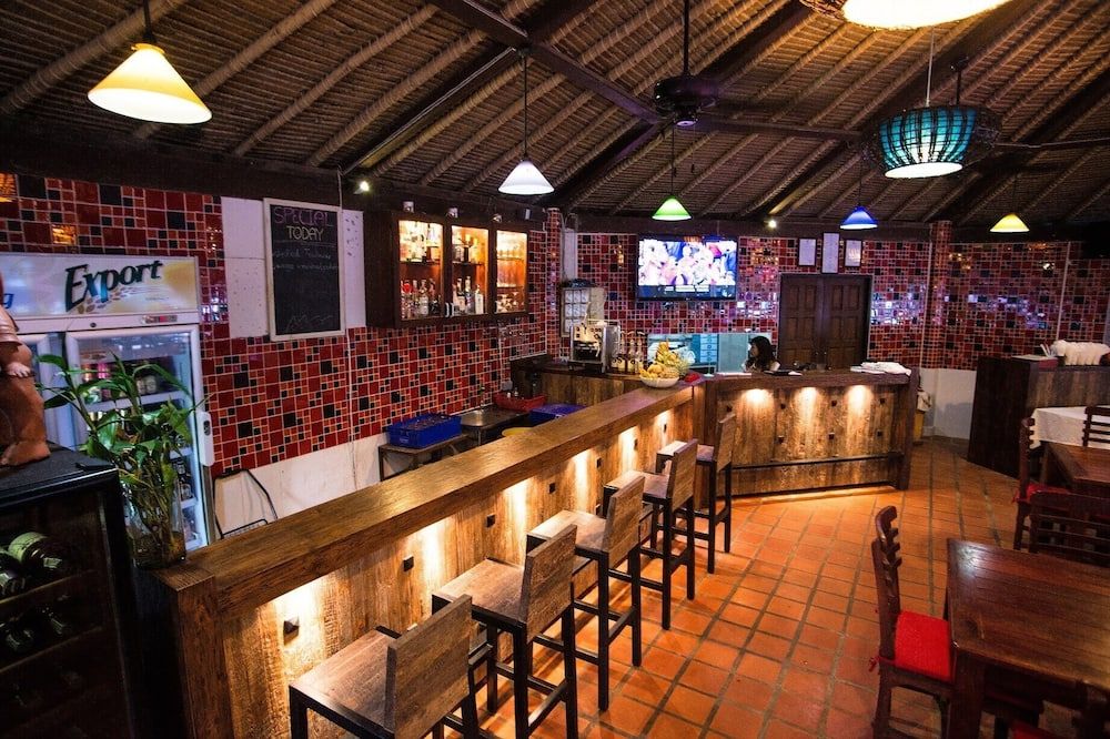 Bar Photo