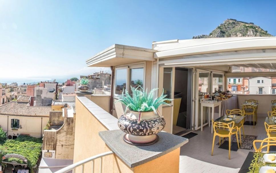 Balcony Photo