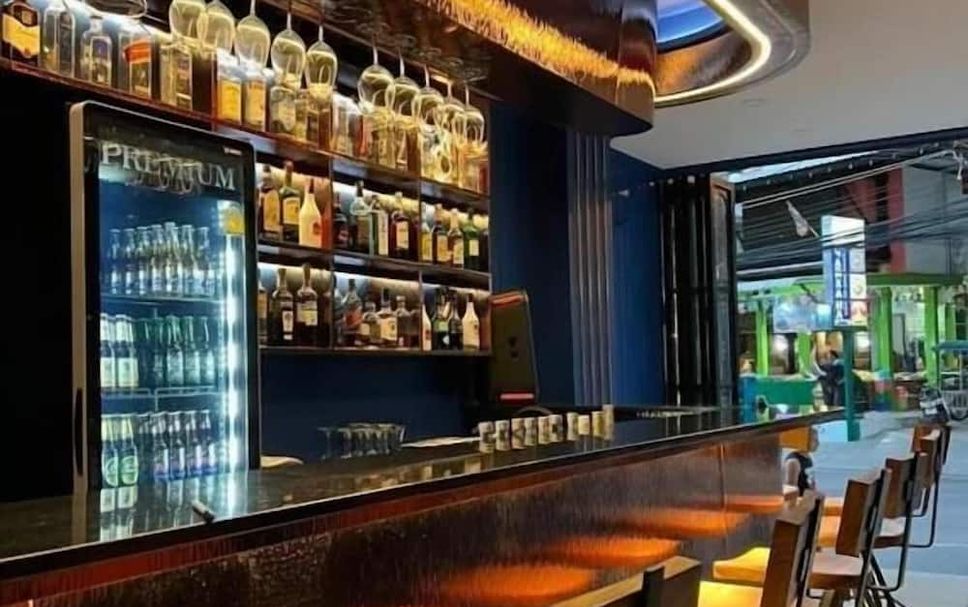 Bar Photo