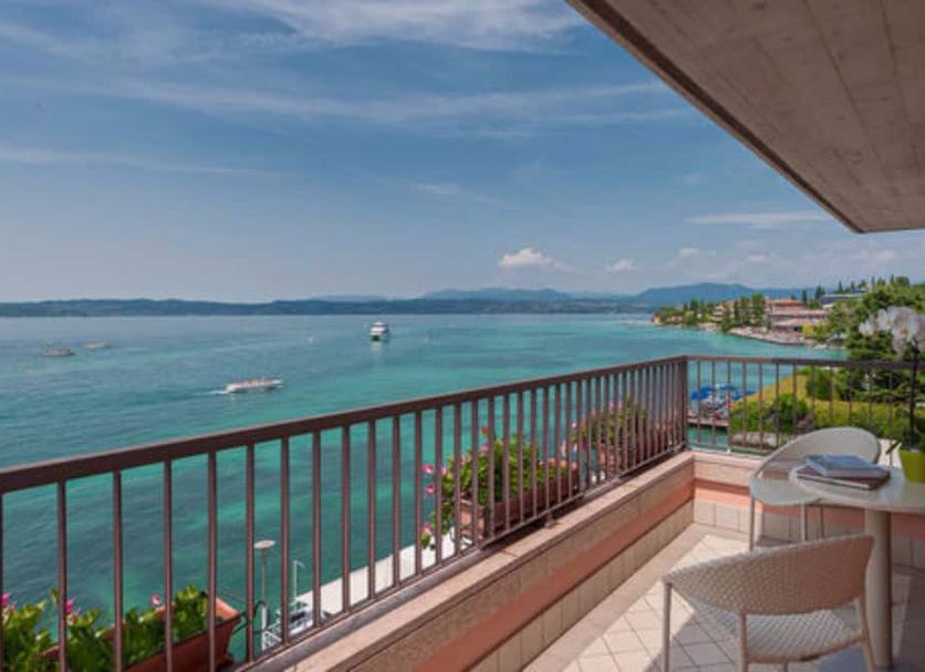 Balcony Photo