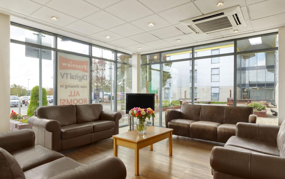 Lounge Photo