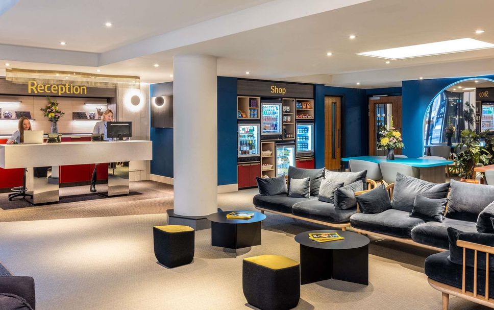 Lounge Photo