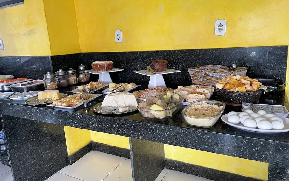 Buffet Photo