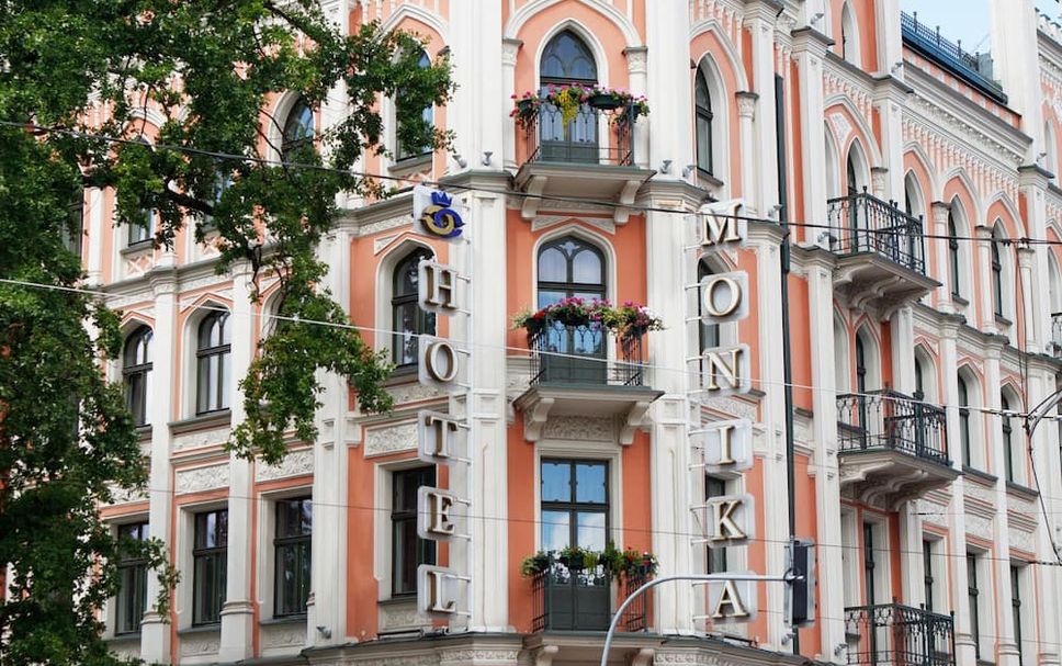 Building Photo
