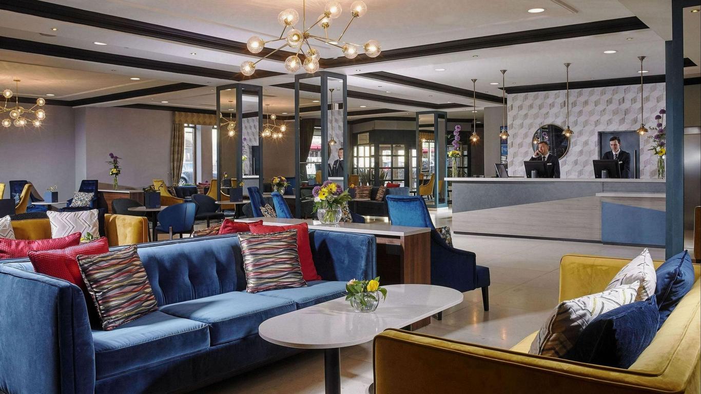 Camden Court Hotel