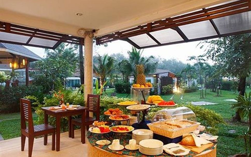 Buffet Photo