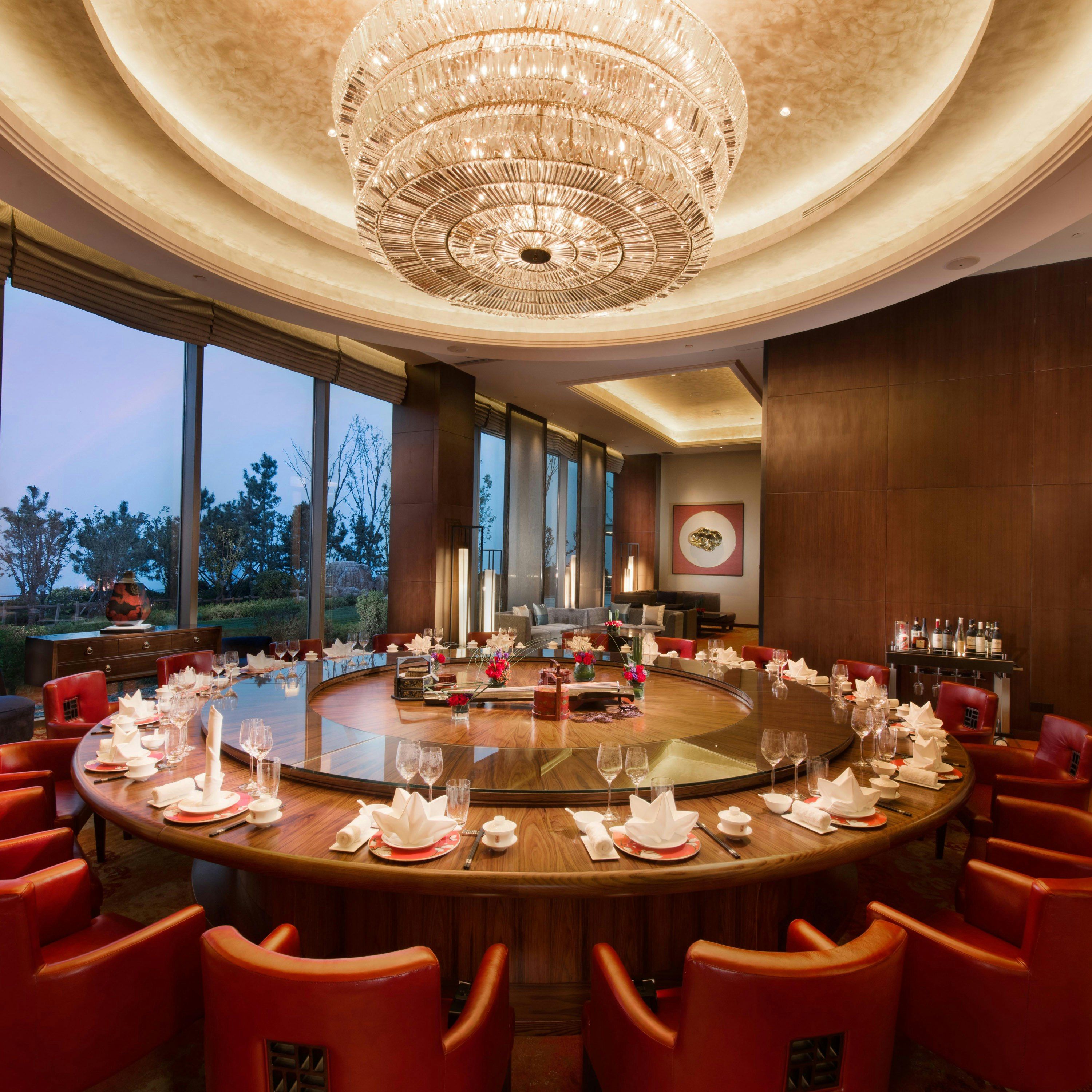 Banquet hall